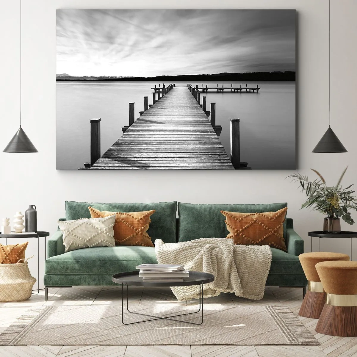 Obraz na płótnie - Czarno-biały pomost na spokojnym jeziorze - 70x50cm - U wodopoju – spokoju - Nowoczesna dekoracja ścienna do salonu i sypialni ARTTOR