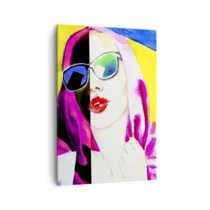 Obraz na płótnie - Kolorowy portret kobiety w okularach przeciwsłonecznych - 70x100cm - Nie jestem biała i nie jestem czarna - Nowoczesna dekoracja ścienna do salonu i sypialni ARTTOR