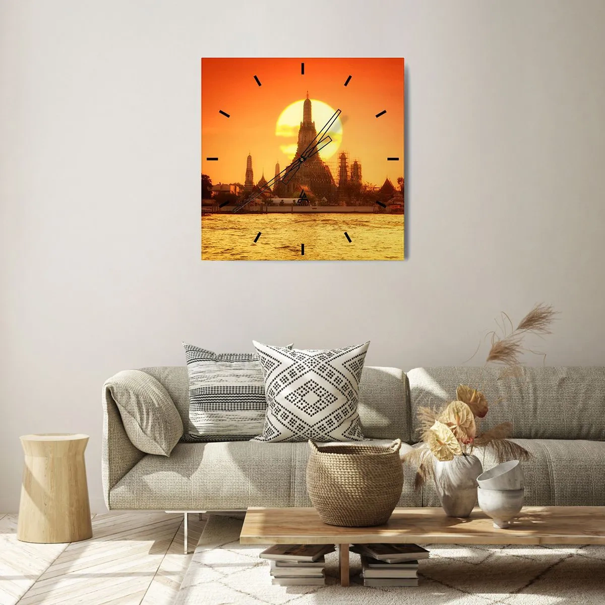 Zegar ścienny - Zachód słońca nad świątynią z odbiciem w wodzie - 30x30cm - Ku słońcu, zawsze ku słońcu - Nowoczesna dekoracja ścienna do salonu i sypialni ARTTOR