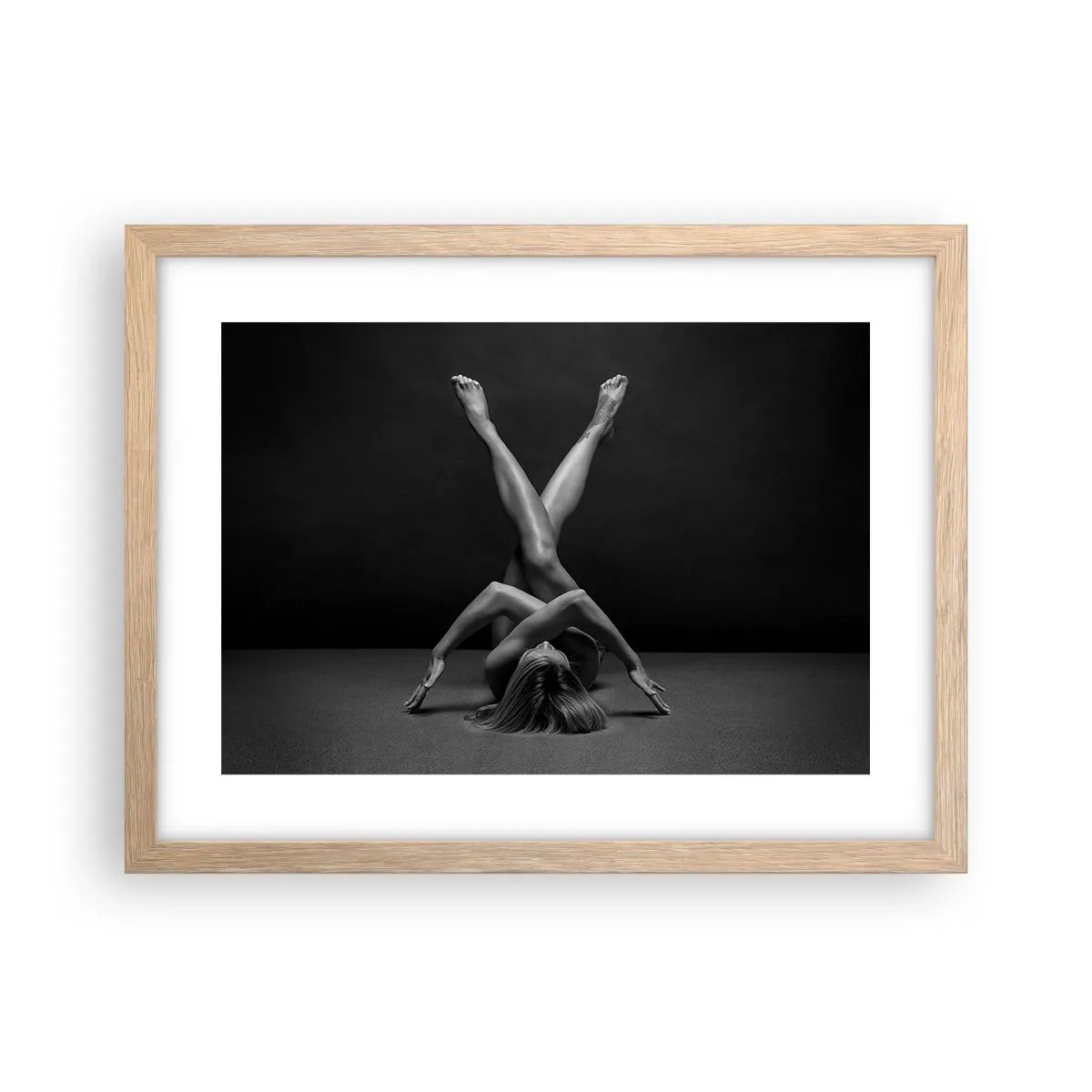 Plakat w ramie jasny dąb - Geometria nagości - 40x30 cm