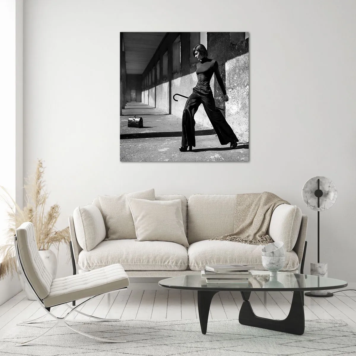 Obraz na szkle - Miejska elegancja - 30x30 cm
