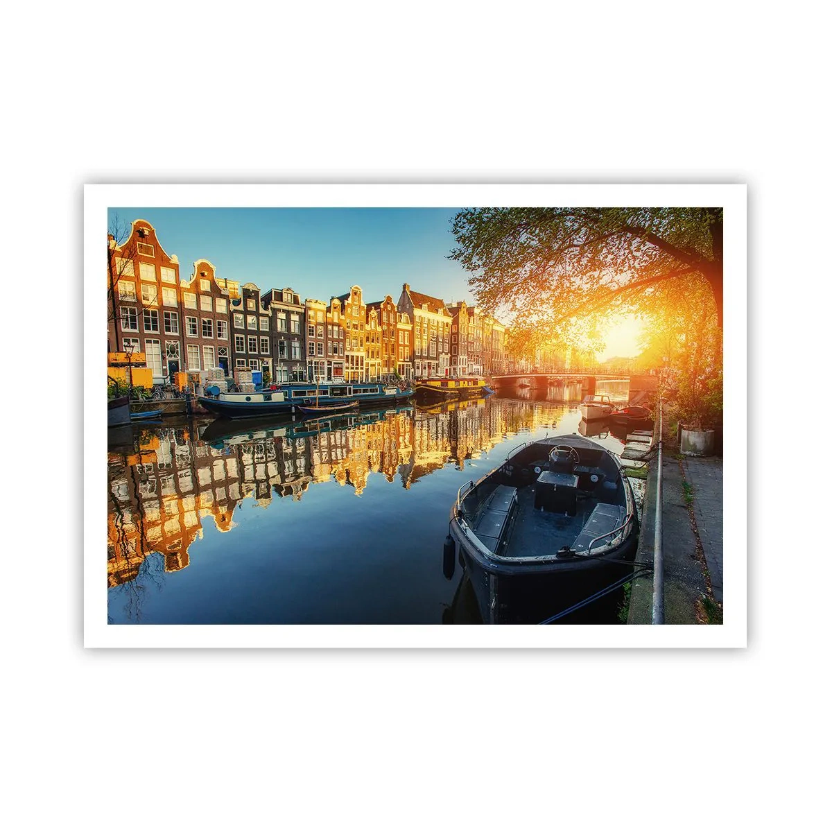 Plakat - Kanał w Amsterdamie o zachodzie słońca - 100x70cm - Poranek w Amsterdamie - Nowoczesna dekoracja ścienna do salonu i sypialni ARTTOR