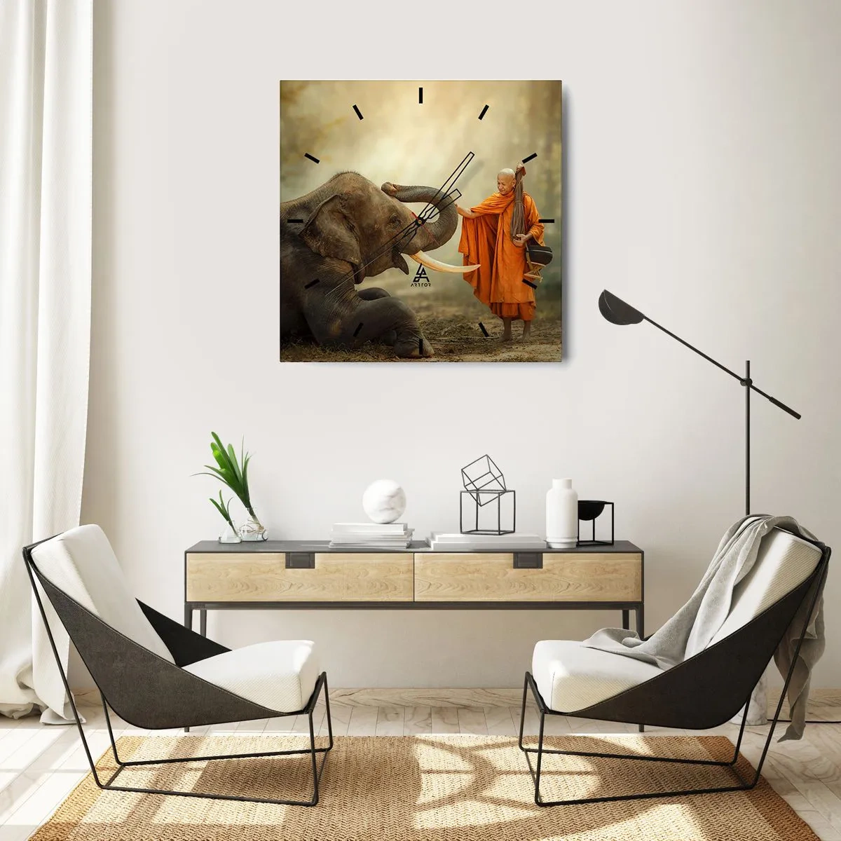 Zegar ścienny - Mnich i słoń w harmonii na tle natury - 30x30cm - Spotkanie w podróży - Nowoczesna dekoracja ścienna do salonu i sypialni ARTTOR