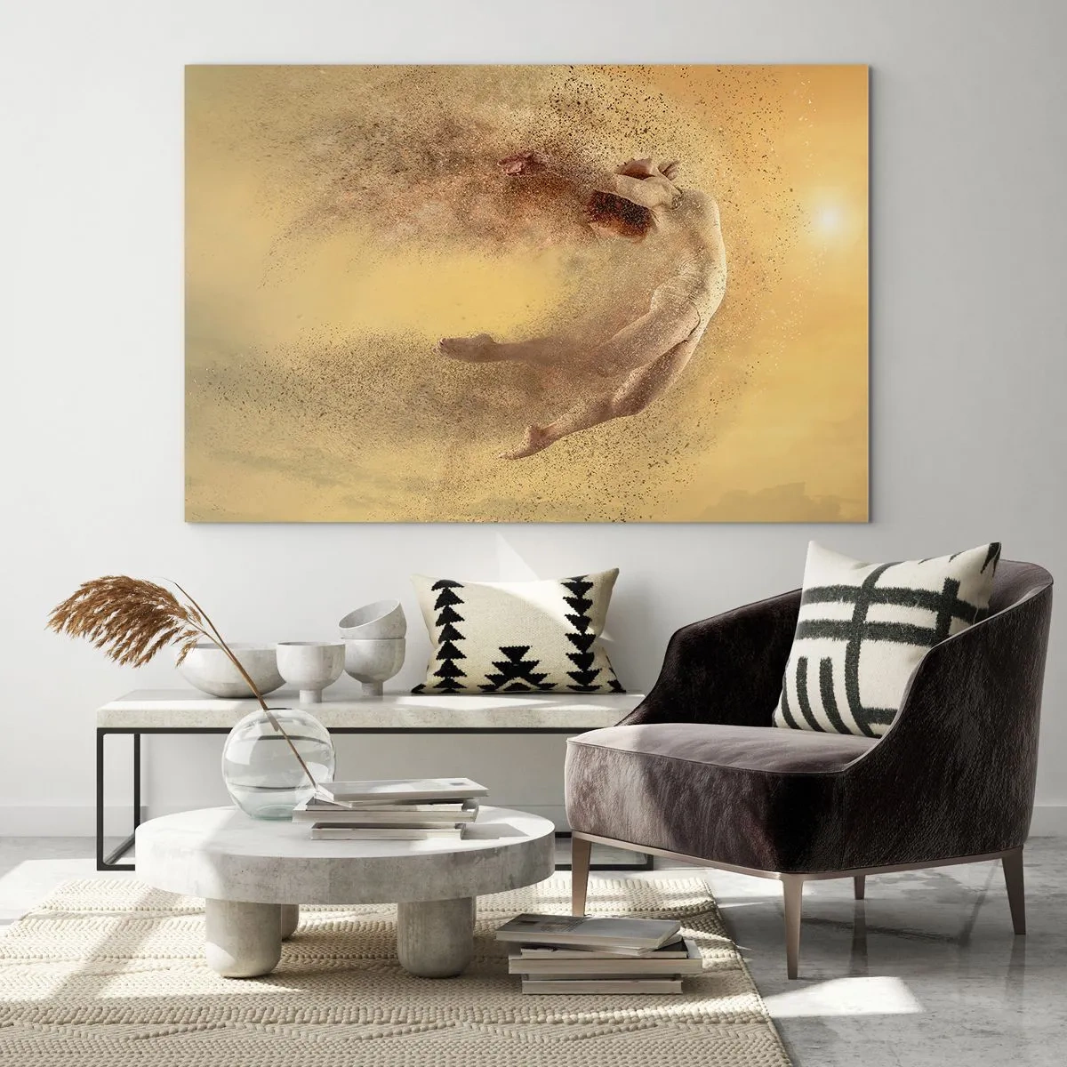 Obraz na szkle - Tancerz w dynamicznej kompozycji na złotym tle - 100x70cm - W tanecznym uniesieniu - Nowoczesna dekoracja ścienna do salonu, kuchni i sypialni ARTTOR