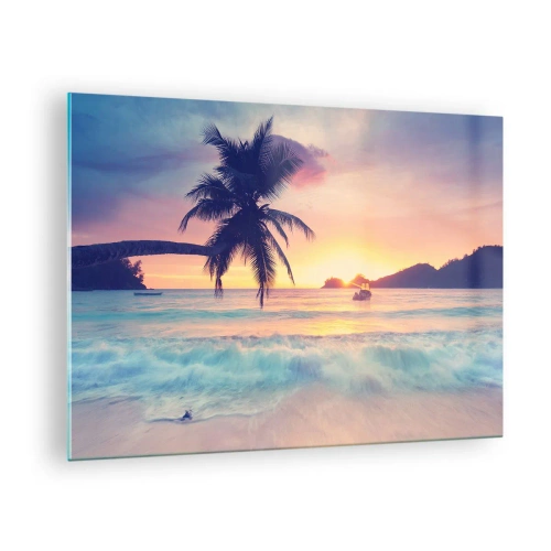 Obraz na szkle - Plaża z palmą o zachodzie słońca z łodzią na horyzoncie - 70x50cm - Wieczór w zatoce - Nowoczesna dekoracja ścienna do salonu i sypialni ARTTOR