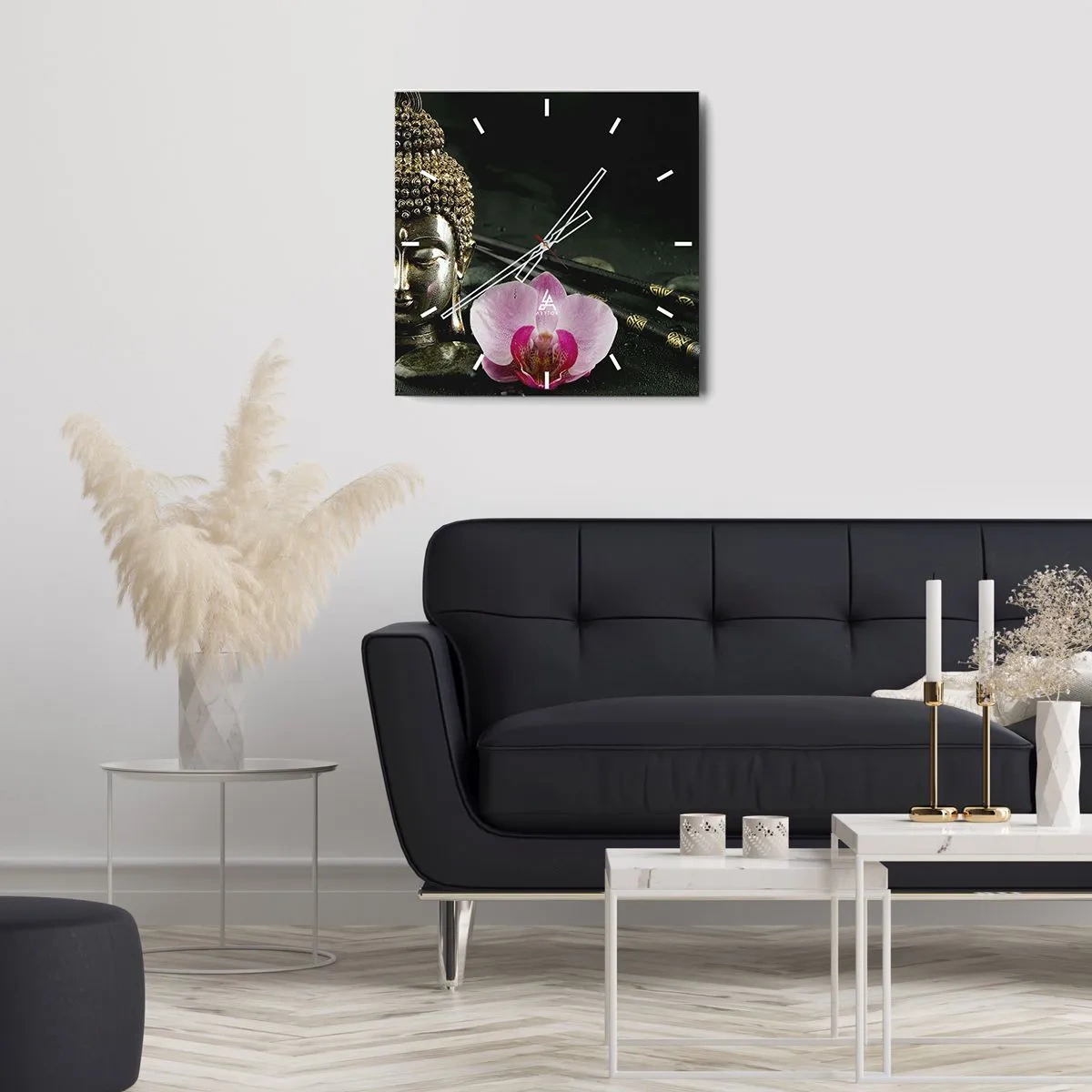 Zegar ścienny - Posążek Buddy z orchideą i pałeczkami na tle kamieni - 30x30cm - Harmonia mądrości i piękna - Nowoczesna dekoracja ścienna do salonu i sypialni ARTTOR