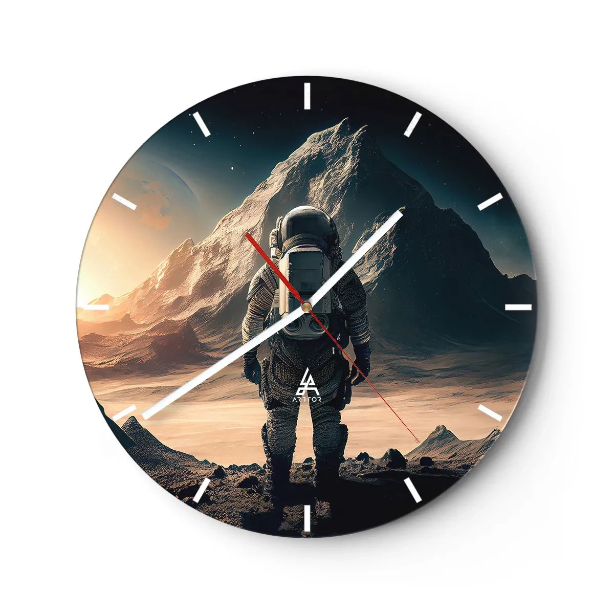 Zegar ścienny - Astronauta patrzący na kosmiczny krajobraz z górą - 30x30cm - Nowe wyzwanie - Nowoczesna dekoracja ścienna do salonu, kuchni i sypialni ARTTOR