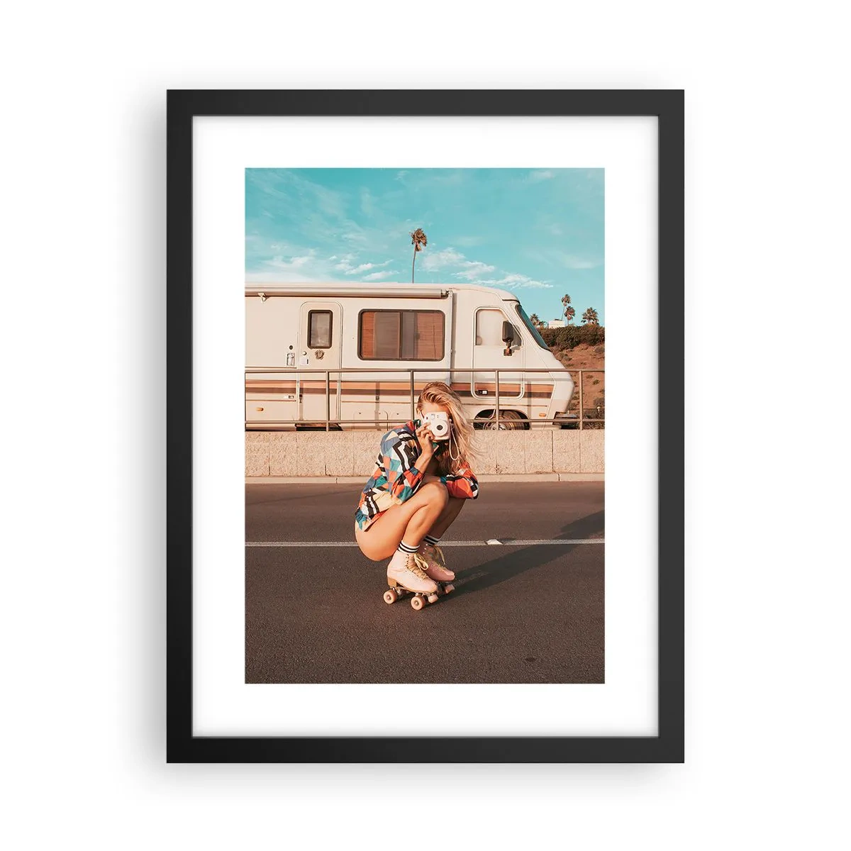 Plakat w czarnej ramie - Uśmiech, proszę! - 30x40 cm