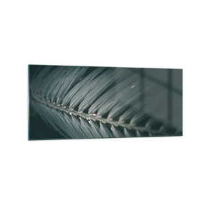 Obraz na szkle - Zbliżenie na detal liścia palmowego w ciemnej tonacji - 120x50cm - Precyzja natury - Nowoczesna dekoracja ścienna do salonu i sypialni ARTTOR