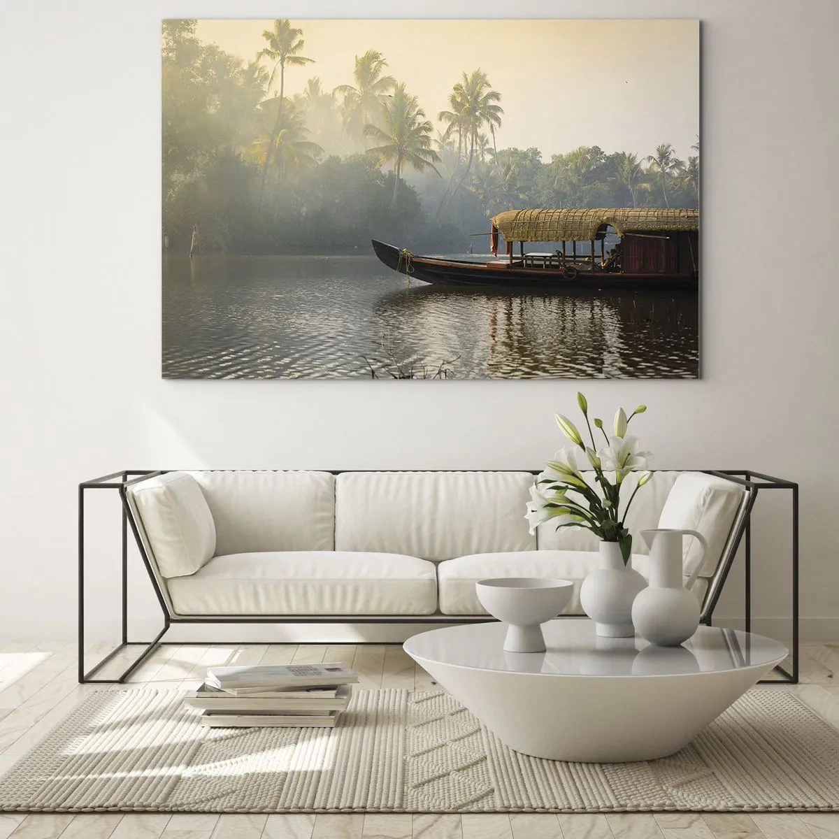 Obraz na szkle - Łódź na spokojnej rzece w otoczeniu palm o poranku - 70x50cm - Dom na rzece - Nowoczesna dekoracja ścienna do salonu i sypialni ARTTOR