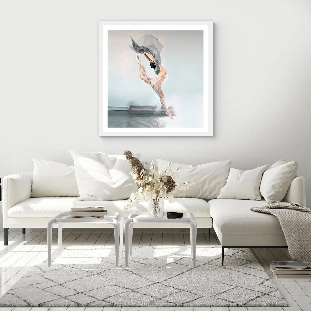 Plakat w białej ramie - W tanecznym uniesieniu - 60x60 cm