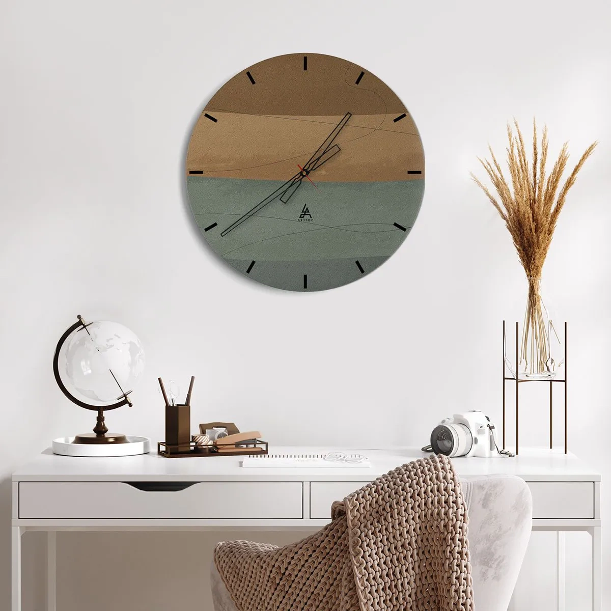 Zegar ścienny - Minimalistyczne pasy w odcieniach brązu i zieleni - 30x30cm - Kompozycja horyzontalna - Nowoczesna dekoracja ścienna do salonu, kuchni i sypialni ARTTOR
