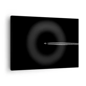 Obraz na płótnie - Samolot odrzutowy z widoczną smugą na czarnym tle - 70x50cm - W inny wymiar - Nowoczesna dekoracja ścienna do salonu i sypialni ARTTOR