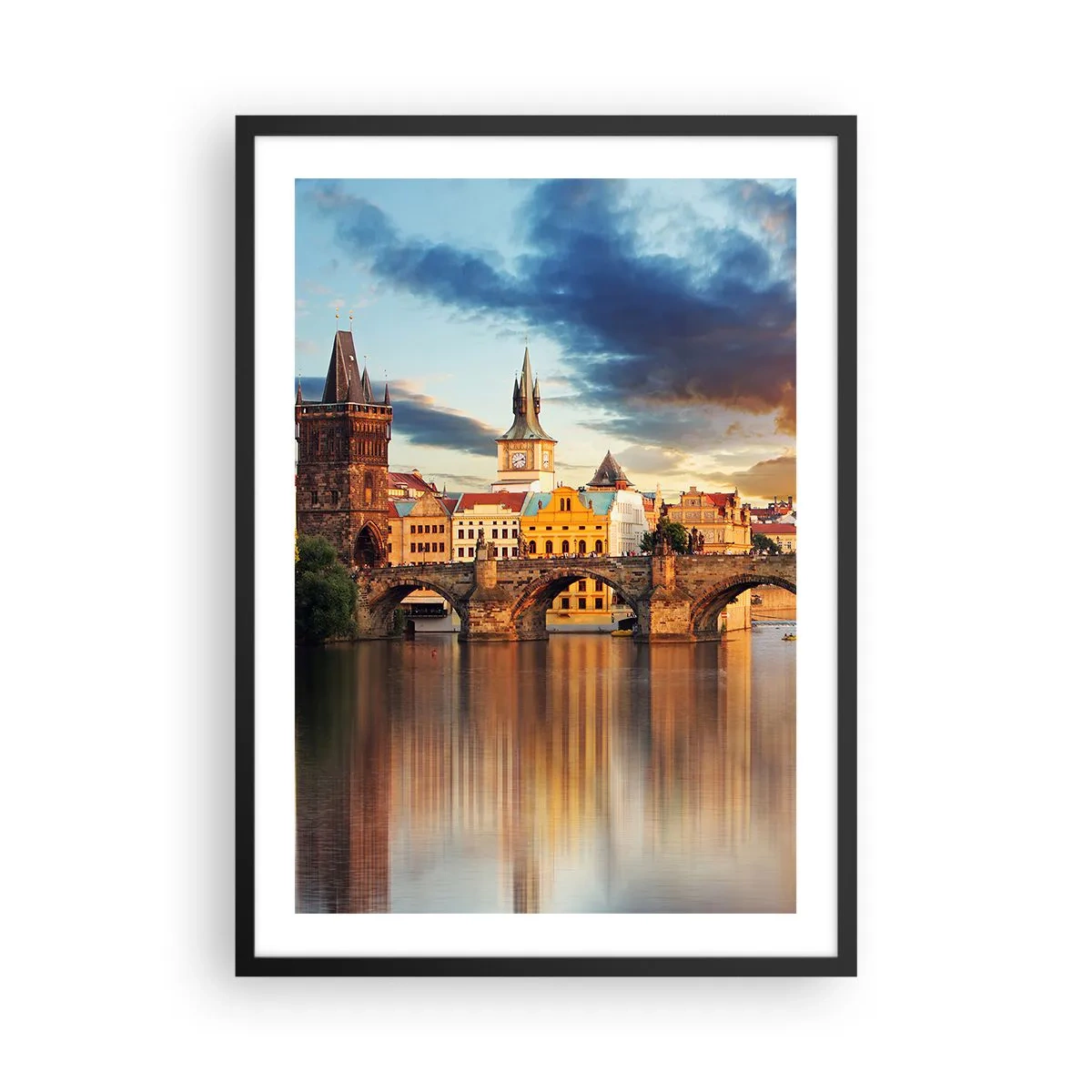 Plakat w czarnej ramie - Most Karola w Pradze o zachodzie słońca - 50x70cm - Piękna od wieków - Nowoczesna dekoracja ścienna do salonu i sypialni ARTTOR