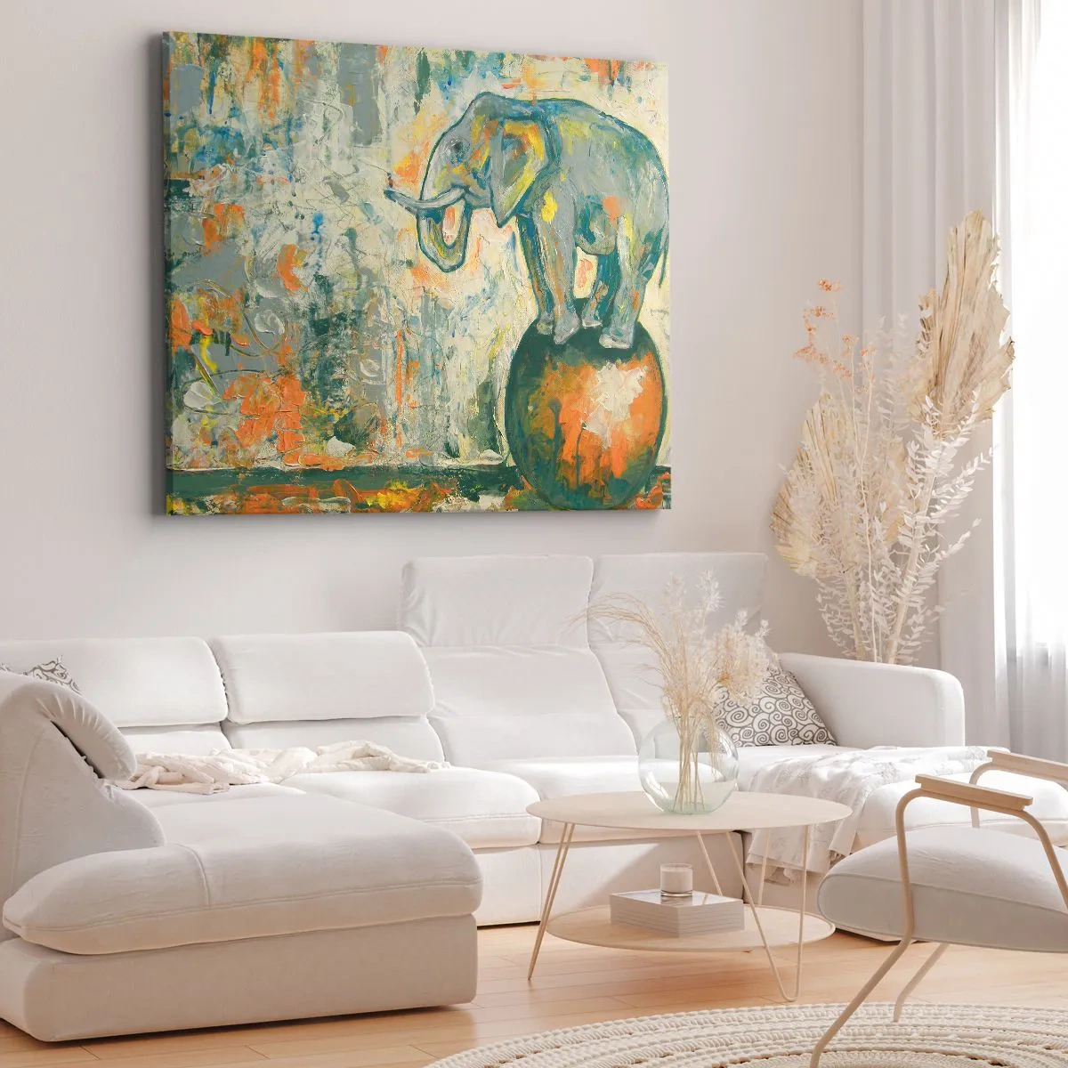 Obraz na płótnie - Słoń balansujący na kuli w artystycznym stylu - 70x50cm - Niech żyje cyrk! - Nowoczesna dekoracja ścienna do salonu i sypialni ARTTOR