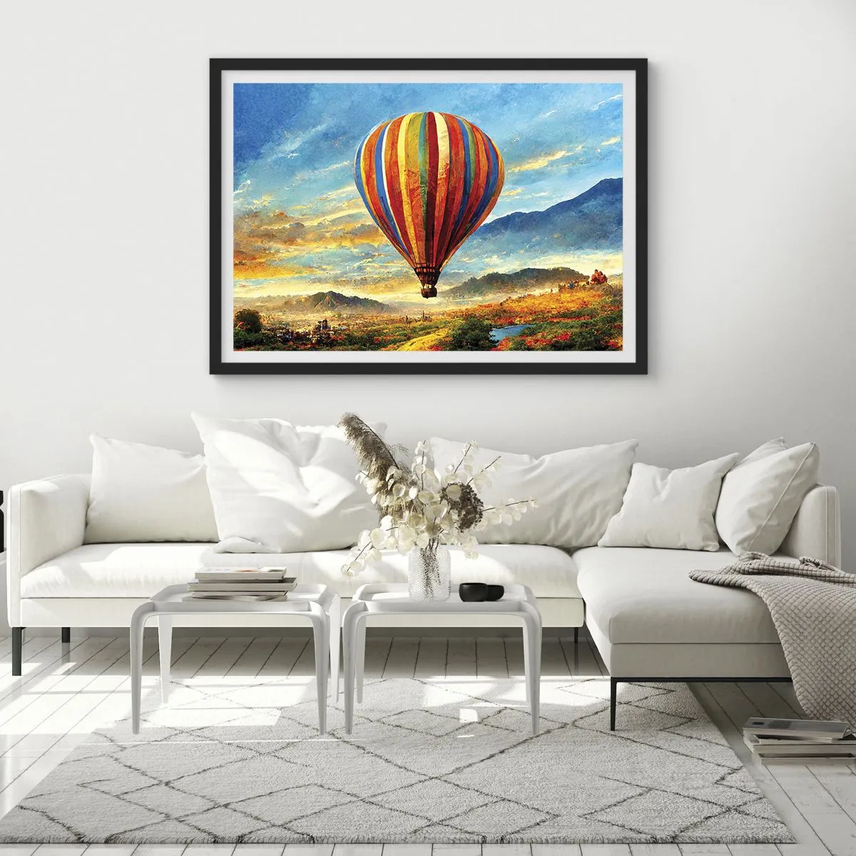 Plakat w czarnej ramie - Kolorowy balon nad malowniczym krajobrazem - 70x50cm - W ciszy widać więcej - Nowoczesna dekoracja ścienna do salonu i sypialni ARTTOR