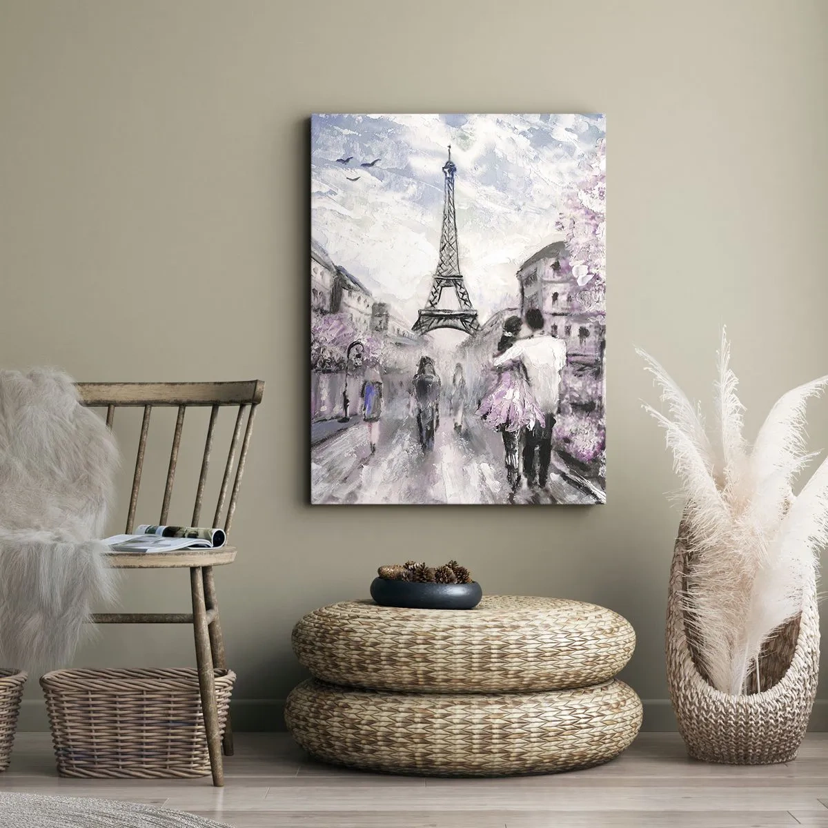 Obraz na płótnie - Wieża Eiffla z romantycznym spacerem w pastelowych tonacjach - 50x70cm - Jak zakochac się, to tylko w… - Nowoczesna dekoracja ścienna do salonu, kuchni i sypialni ARTTOR
