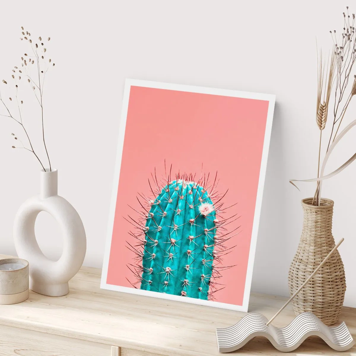 Plakat - Turkusowy kaktus na różowym tle - 50x70cm - Tylko patrz - Nowoczesna dekoracja ścienna do salonu, kuchni i sypialni ARTTOR