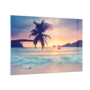 Obraz na szkle - Plaża z palmą o zachodzie słońca z łodzią na horyzoncie - 100x70cm - Wieczór w zatoce - Nowoczesna dekoracja ścienna do salonu, kuchni i sypialni ARTTOR