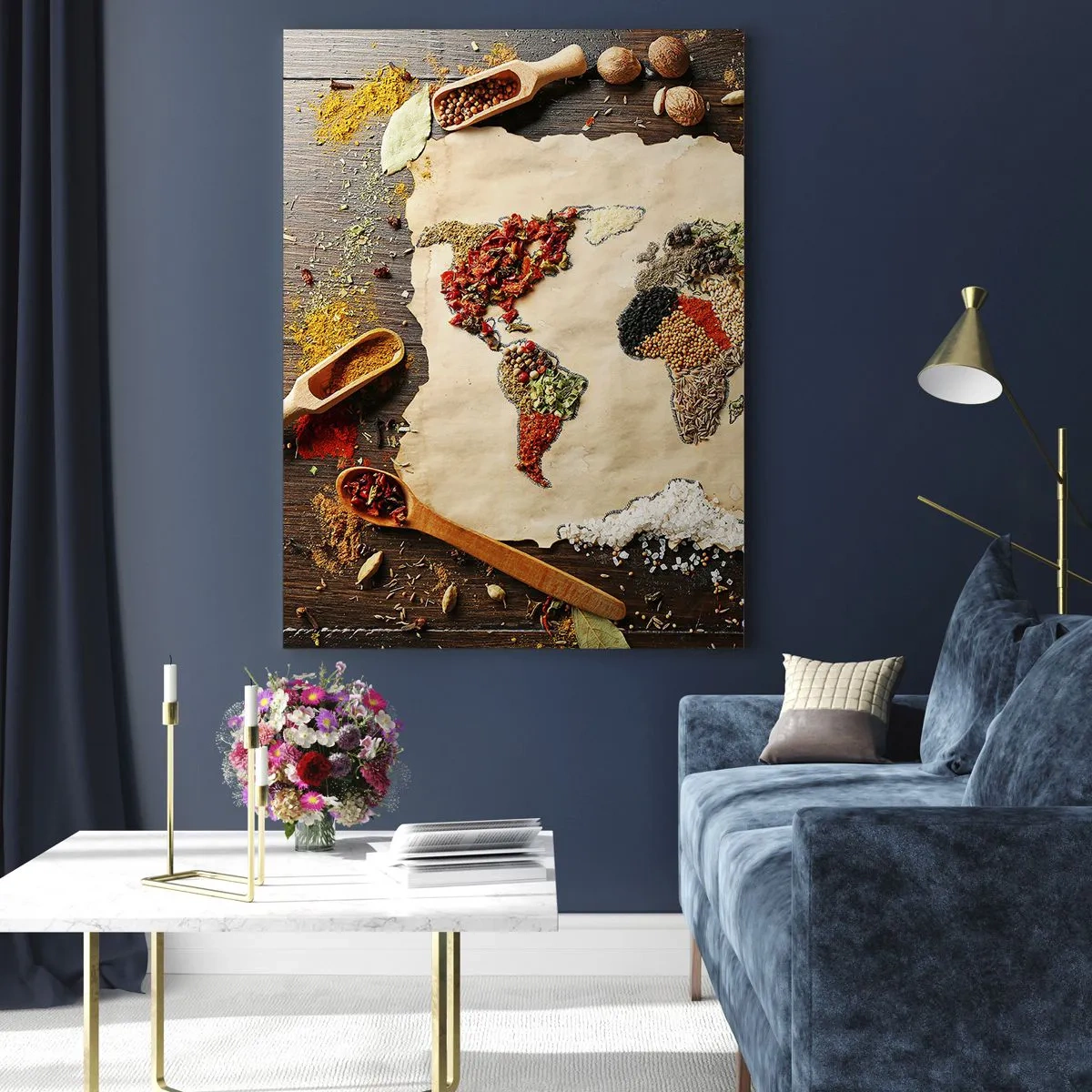 Obraz na szkle - Mapa świata ułożona z różnorodnych przypraw na rustykalnym tle - 50x70cm - Wszystkie smaki świata - Nowoczesna dekoracja ścienna do salonu, kuchni i sypialni ARTTOR