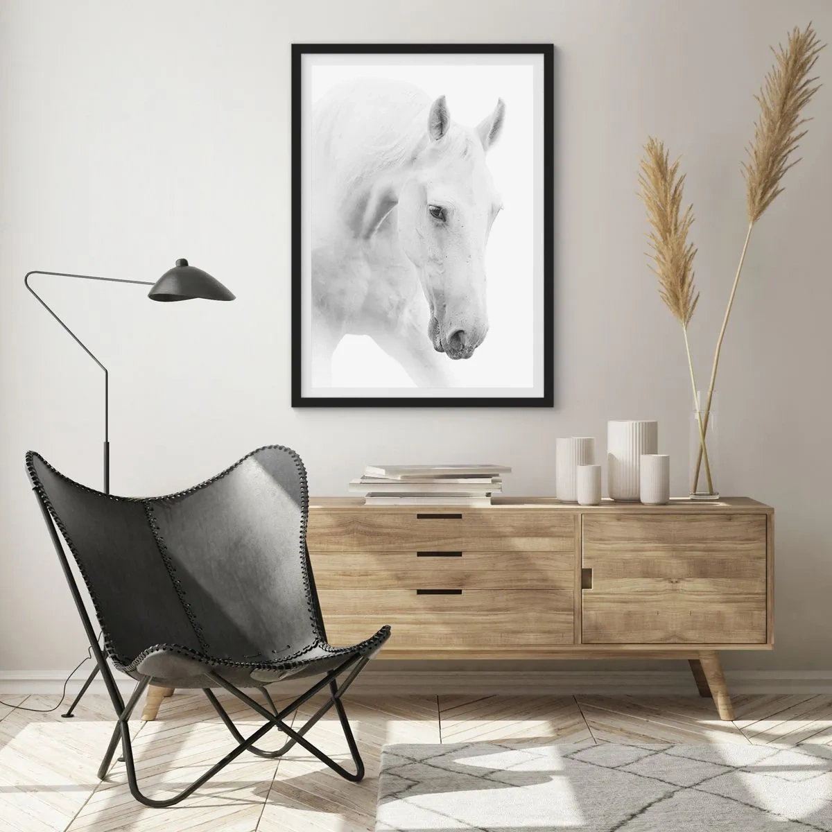 Plakat w czarnej ramie - Portret białego konia w minimalistycznym stylu - 50x70cm - Czy to jest przyjaźń…? - Nowoczesna dekoracja ścienna do salonu i sypialni ARTTOR