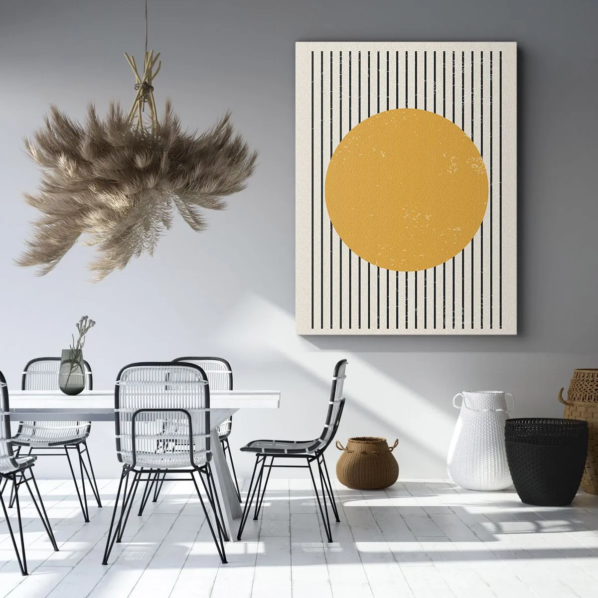 Obraz na płótnie - Żółte koło na tle czarno-białych poziomych linii - 70x100cm - Siła prostoty - Nowoczesna dekoracja ścienna do salonu i sypialni ARTTOR