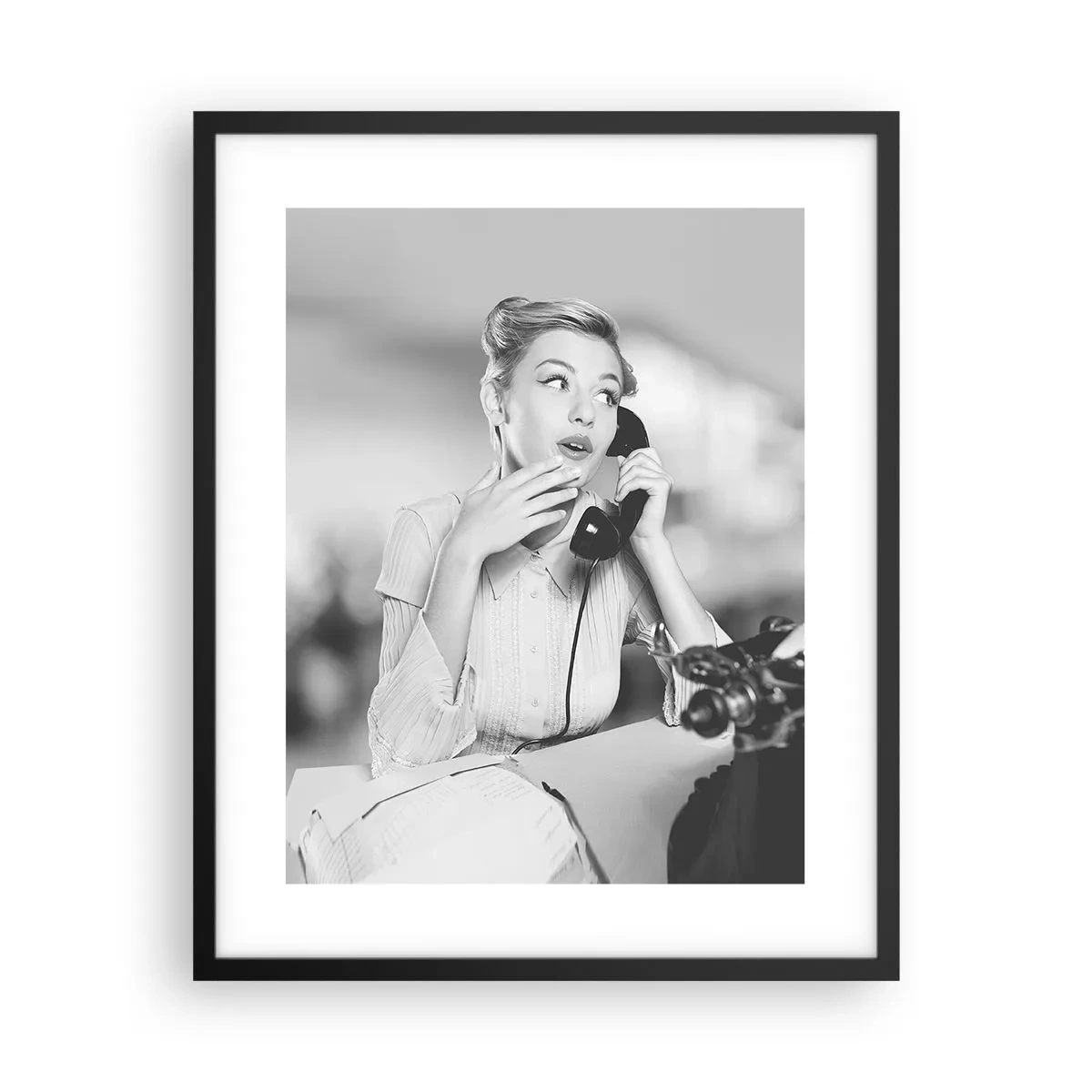Plakat w czarnej ramie - Halo, tu lata 50. - 40x50 cm