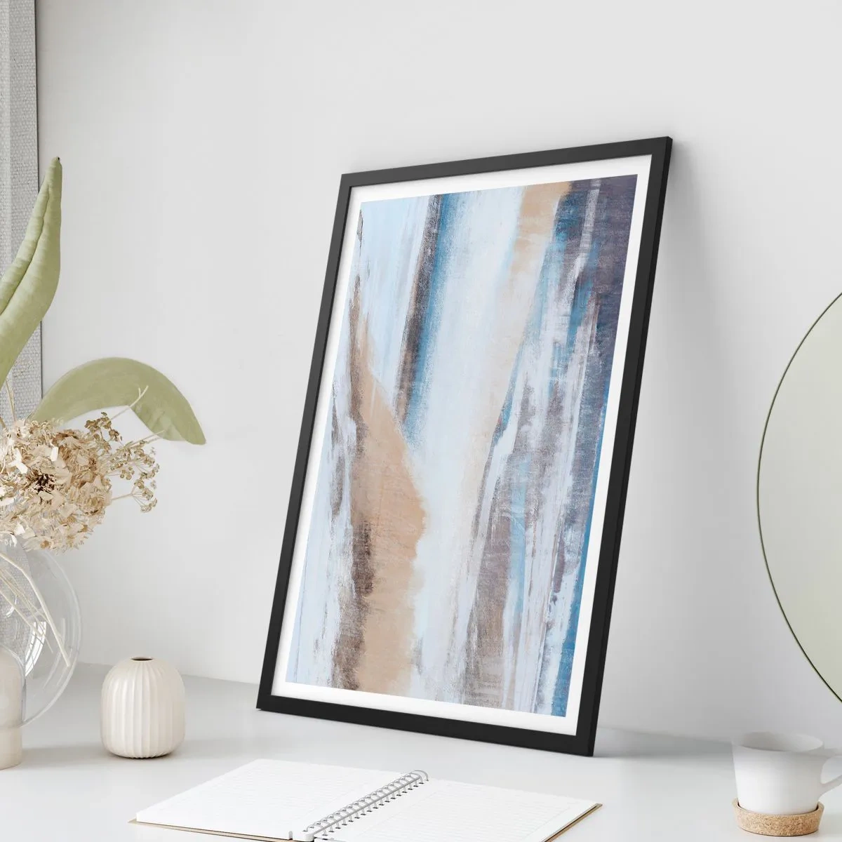 Plakat w czarnej ramie - Abstrakcyjna kompozycja w odcieniach błękitu i beżu - 50x70cm - Zimowa kompozycja - Nowoczesna dekoracja ścienna do salonu i sypialni ARTTOR