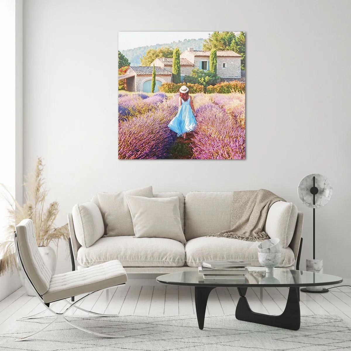 Obraz na szkle - Lawendowa dziewczyna - 50x50 cm