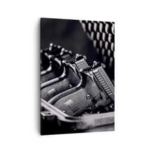 Obraz na płótnie - Czarno-białe pistolety w futerale - 50x70cm - Męski sport - Nowoczesna dekoracja ścienna do salonu, kuchni i sypialni ARTTOR
