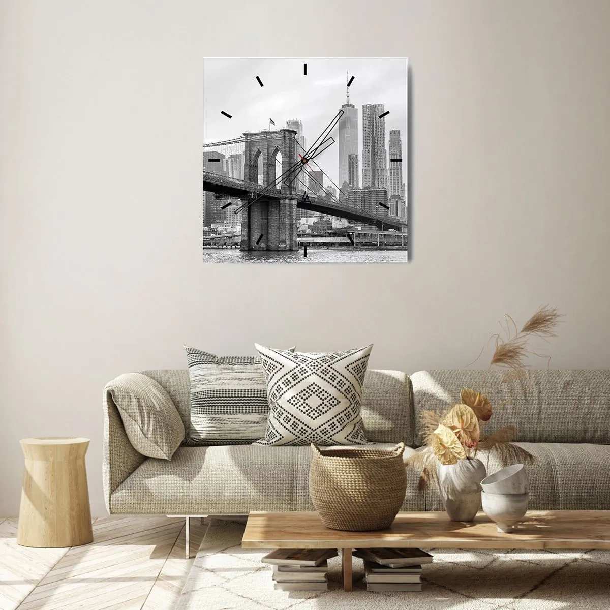 Zegar ścienny - Most Brookliński na tle nowojorskich wieżowców - 30x30cm - Nowojorskie klimaty - Nowoczesna dekoracja ścienna do salonu i sypialni ARTTOR