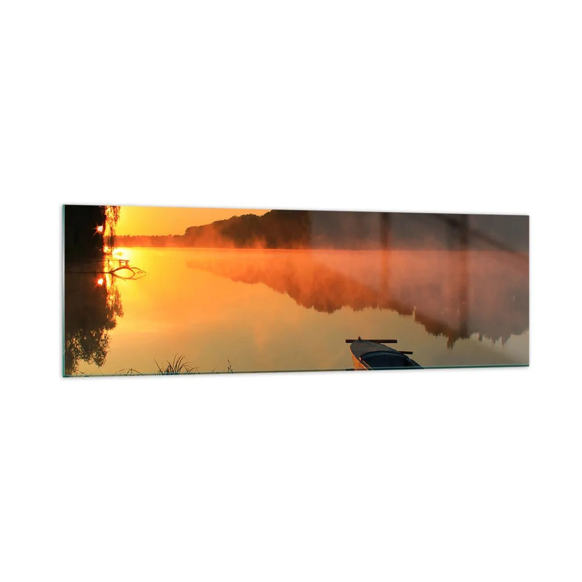 Obraz na szkle - Poranna mgła nad rzeką z łódką w promieniach słońca - 160x50cm - Wschód słońca nad wodą jak tafla lustra - Nowoczesna dekoracja ścienna do salonu i sypialni ARTTOR