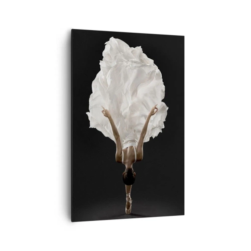 Obraz na płótnie - Baletnica w białej sukni w artystycznej pozie na czarnym tle - 80x120cm - Niezwykłe pas - Nowoczesna dekoracja ścienna do salonu i sypialni ARTTOR