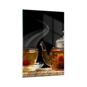 Obraz na szkle - Szklany czajnik z herbatą kwiatową i filiżanka - 70x100cm - Magia i sztuka parzenia herbaty - Nowoczesna dekoracja ścienna do salonu i sypialni ARTTOR