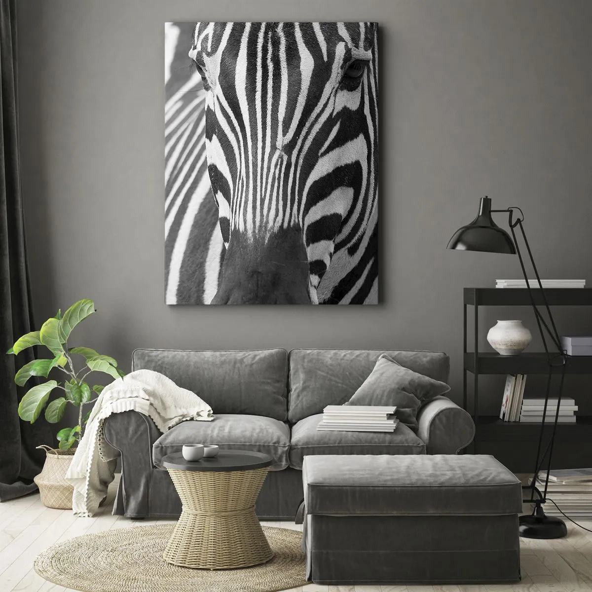 Obraz na płótnie - Zbliżenie na głowę zebry z wyraźnymi czarno-białymi pasami - 50x70cm - Świat jest czarno-biały - Nowoczesna dekoracja ścienna do salonu, kuchni i sypialni ARTTOR