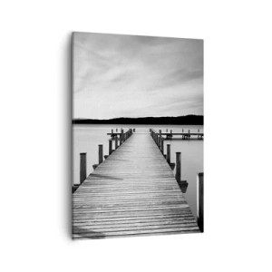 Obraz na płótnie - Drewniany pomost prowadzący w głąb spokojnego jeziora - 50x70cm - U wodopoju – spokoju - Nowoczesna dekoracja ścienna do salonu, kuchni i sypialni ARTTOR