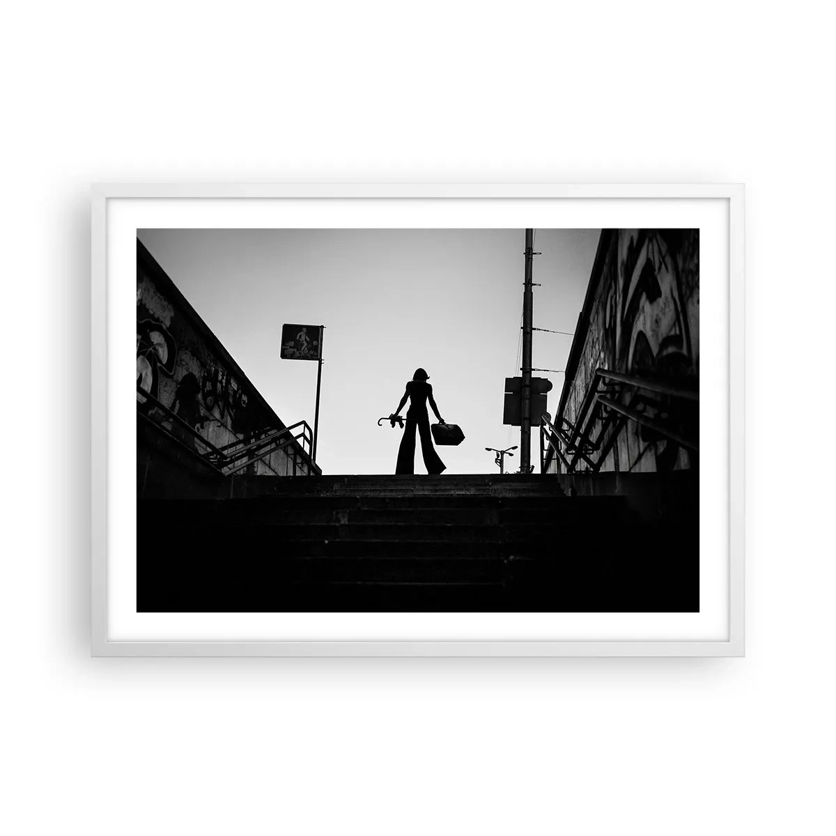 Plakat w białej ramie - Miejska wędrówka - 70x50 cm