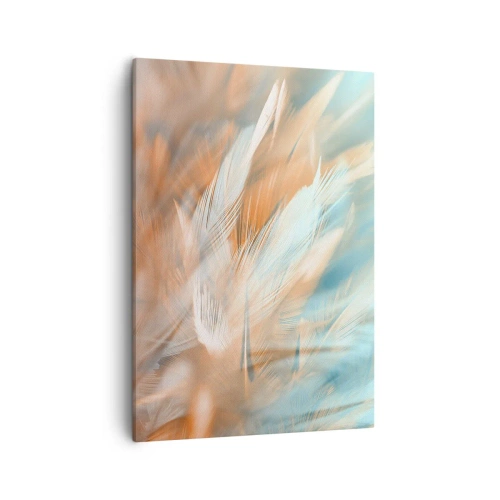 Obraz na płótnie - Delikatne pióra w pastelowych odcieniach błękitu i beżu - 50x70cm - W krainie łagodności - Nowoczesna dekoracja ścienna do salonu, kuchni i sypialni ARTTOR