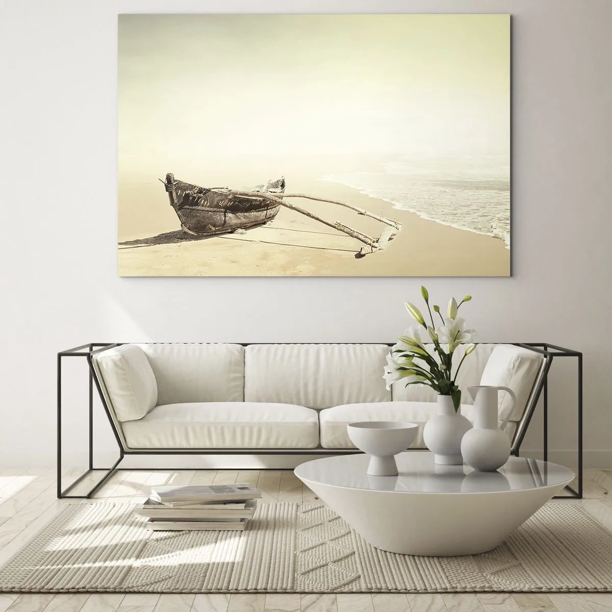 Obraz na szkle - Stara łódź rybacka na piasku przy brzegu morza - 120x80cm - Wspomnienie mórz południowych - Nowoczesna dekoracja ścienna do salonu, kuchni i sypialni ARTTOR