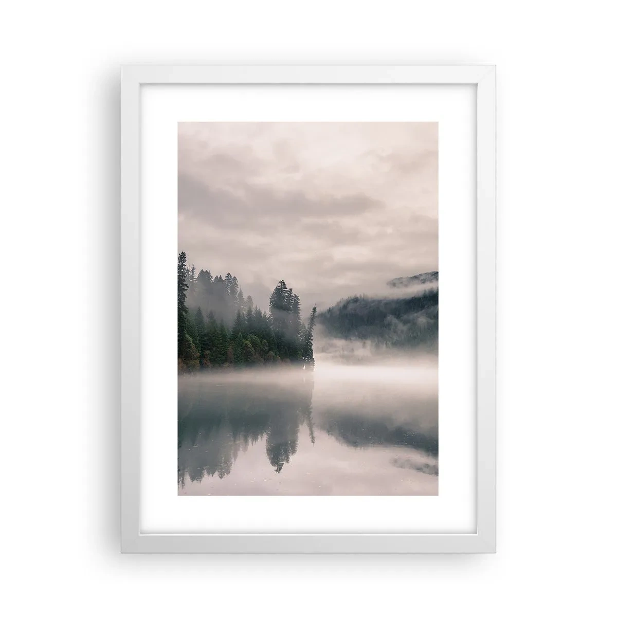 Plakat w białej ramie - W zadumie, we mgle - 30x40 cm