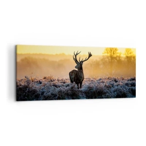Obraz na płótnie - Jeleń na mroźnej polanie o wschodzie słońca - 120x50cm - Koronowany na swoich włościach - Nowoczesna dekoracja ścienna do salonu i sypialni ARTTOR