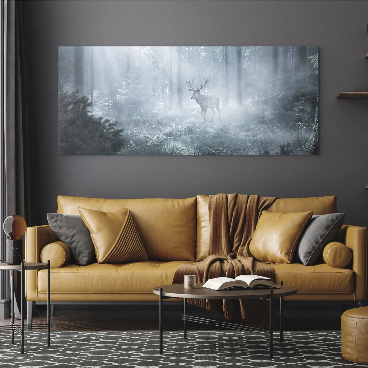Obraz na szkle - Jeleń w gęstym lesie spowitym poranną mgłą - 120x50cm - Poranny obchód włości - Nowoczesna dekoracja ścienna do salonu i sypialni ARTTOR