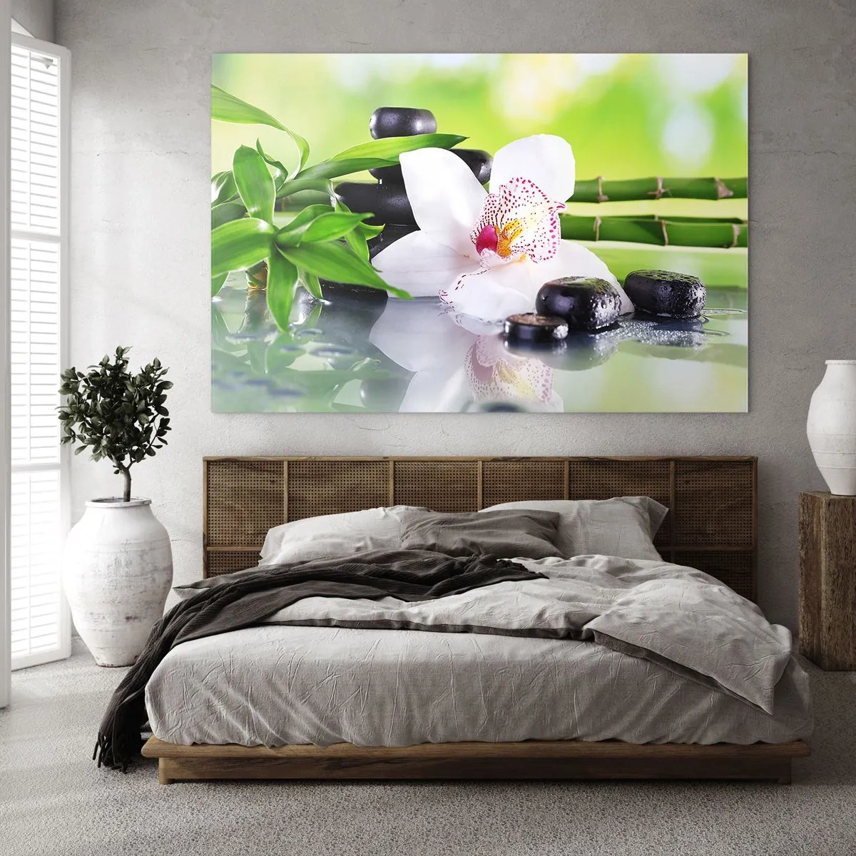 Obraz na szkle - Orchidea, bambus i czarne kamienie na tle zieleni - 120x80cm - Chłodna świeżość - Nowoczesna dekoracja ścienna do salonu, kuchni i sypialni ARTTOR