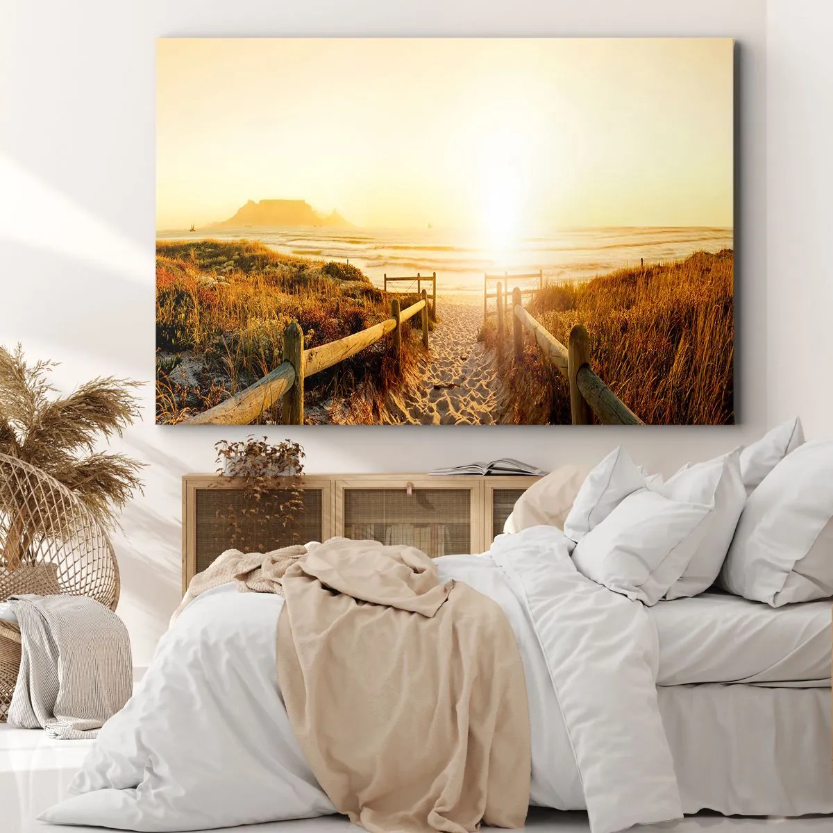 Obraz na płótnie - Ścieżka na plażę podczas złotego zachodu słońca - 70x50cm - Przez wydmę, w stronę słońca - Nowoczesna dekoracja ścienna do salonu i sypialni ARTTOR