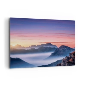 Obraz na płótnie - Górski krajobraz o wschodzie słońca z mgłami w dolinach - 100x70cm - Nad dolinami - Nowoczesna dekoracja ścienna do salonu, kuchni i sypialni ARTTOR