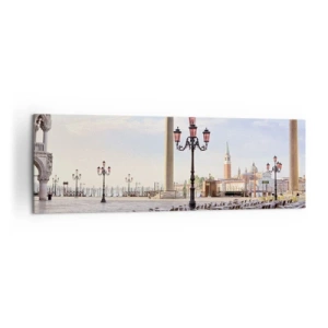 Obraz na płótnie - Wenecja, widok na plac z kolumnami i ustawionymi stolikami kawiarni - 160x50cm - Zapraszamy, wszystko gotowe - Nowoczesna dekoracja ścienna do salonu i sypialni ARTTOR