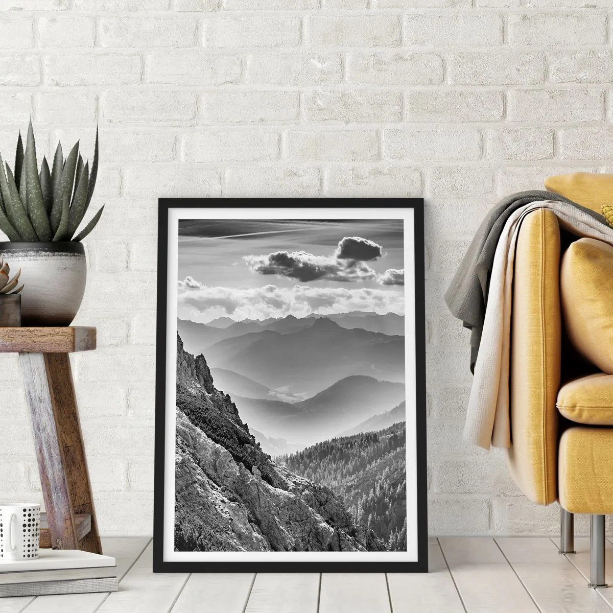 Plakat w czarnej ramie - Górski krajobraz z chmurami na horyzoncie - 50x70cm - Aż po horyzont - Nowoczesna dekoracja ścienna do salonu i sypialni ARTTOR