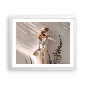 Plakat w białej ramie - Słońce i dziewczyna - 50x40 cm
