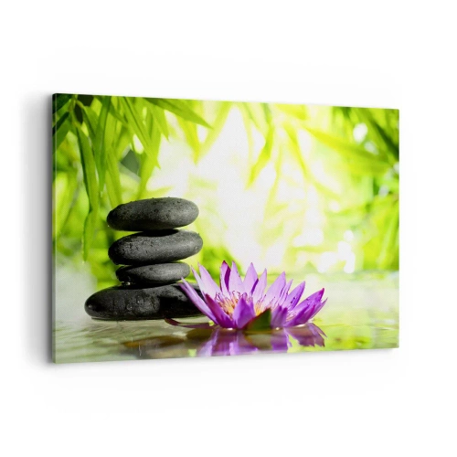 Obraz na płótnie - Stos kamieni zen i kwiat lotosu na tle bambusowych liści - 120x80cm - W bambusowym chruśniaku - Nowoczesna dekoracja ścienna do salonu, kuchni i sypialni ARTTOR