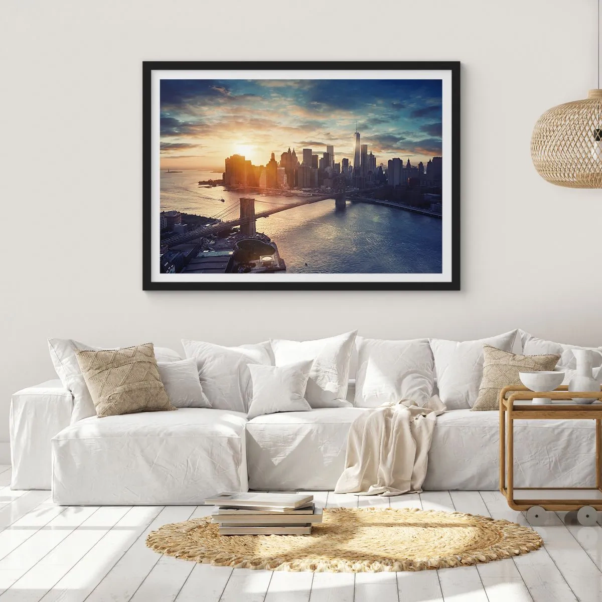 Plakat w czarnej ramie - Panorama miasta z mostem i rzeką w świetle zachodzącego słońca - 70x50cm - Pomnik kultury Zachodu - Nowoczesna dekoracja ścienna do salonu i sypialni ARTTOR